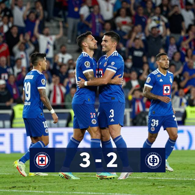 Cruz Azul giành chiến thắng kịch tính 3-2 ngay trên sân Atletico San Luis trong trận mở màn